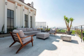 Magnificent Triplex in Art Deco Building
